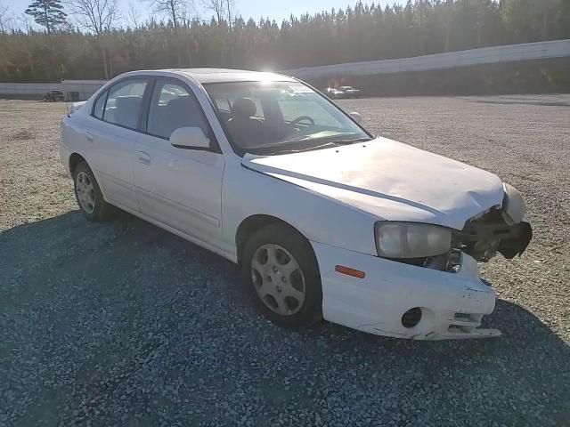 2003 Hyundai Elantra - Image 11