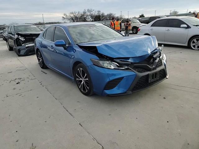 2020 Toyota Camry - Image 11
