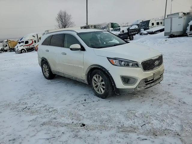 2016 Kia Sorento - Image 12
