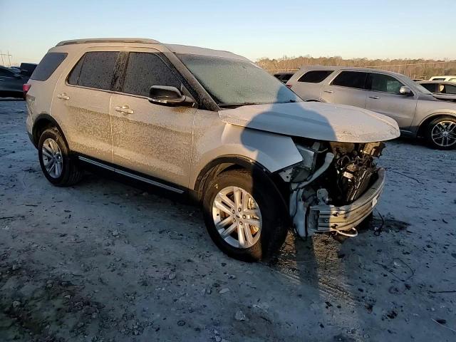 2017 Ford Explorer - Image 11