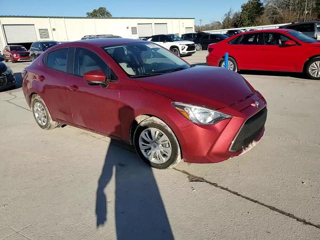 2020 Toyota Yaris - Image 10