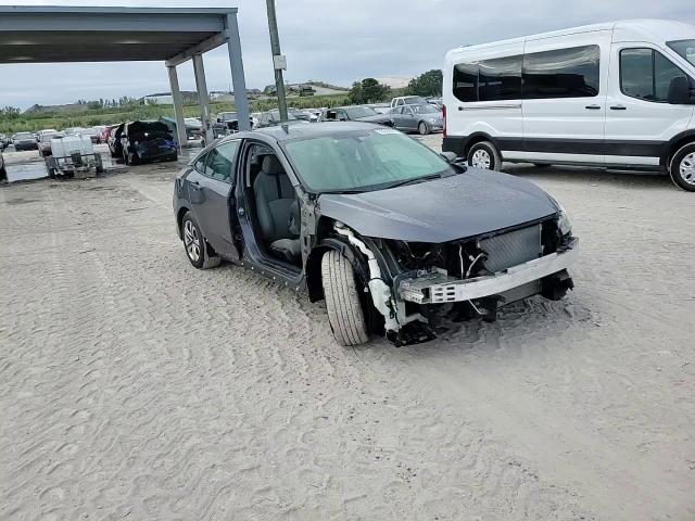 2018 Honda Civic - Image 14