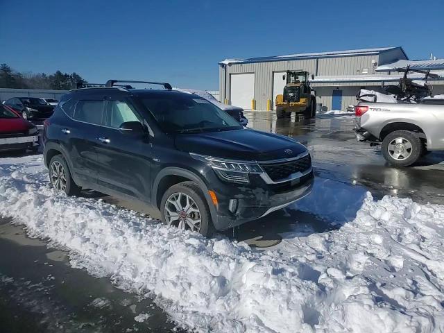 2021 Kia Seltos - Image 11