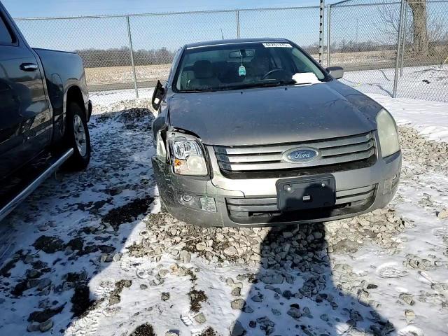 2009 Ford Fusion - Image 10