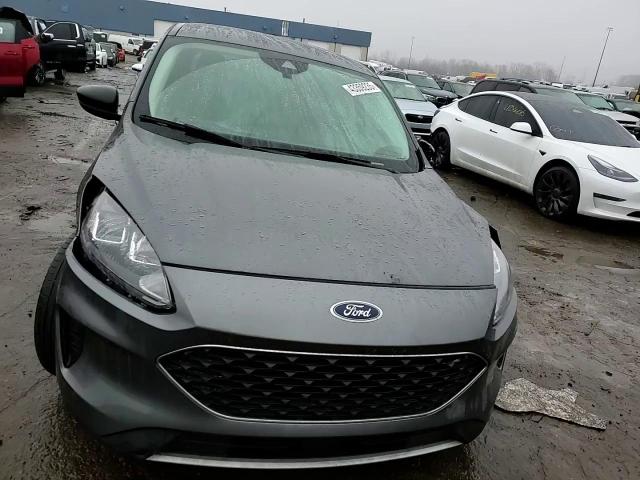 2022 Ford Escape - Image 11