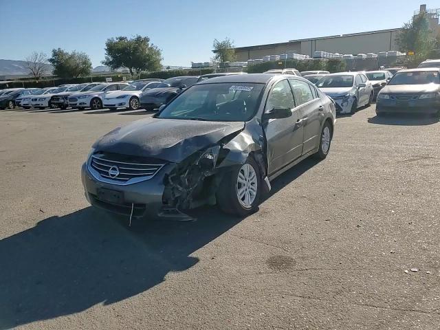 2011 Nissan Altima - Image 11