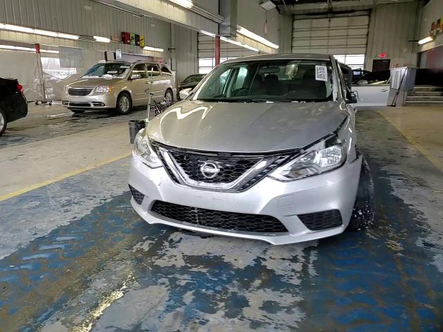 2016 Nissan Sentra - Image 10