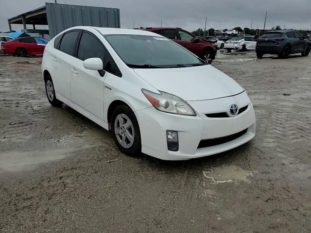 2010 Toyota Prius - Image 11