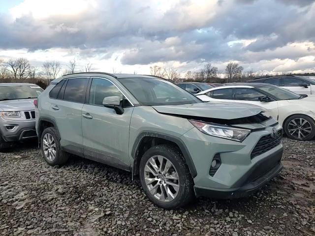 2020 Toyota RAV 4 - Image 12