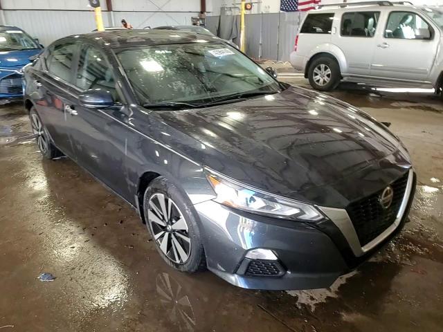 2021 Nissan Altima - Image 14
