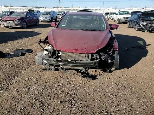 2016 Hyundai Elantra - Image 10