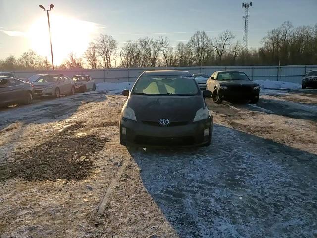 2010 Toyota Prius - Image 11