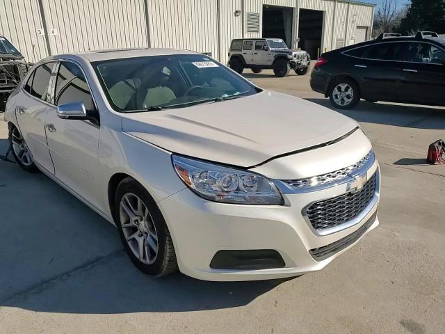 2014 Chevrolet Malibu - Image 11