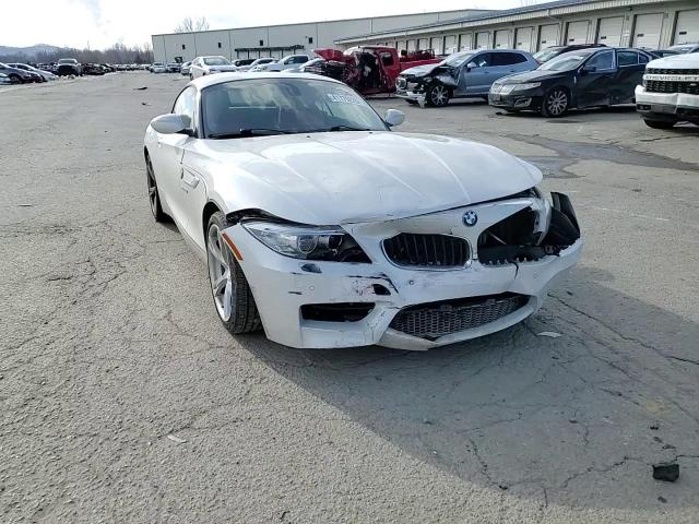 2016 BMW Z4 - Image 10