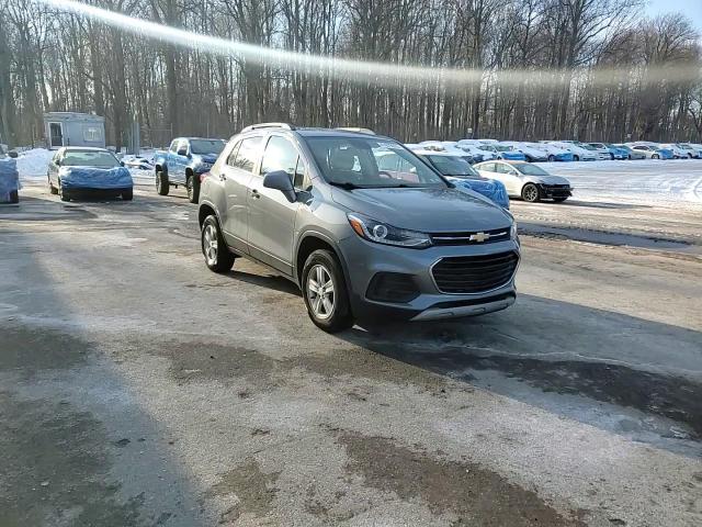 2020 Chevrolet Trax - Image 14