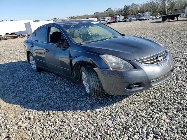 2011 Nissan Altima - Image 10