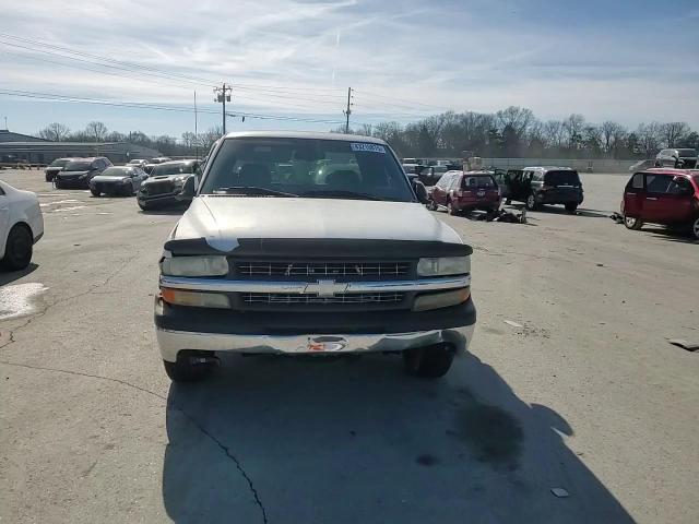 1999 Chevrolet Silverado - Image 11