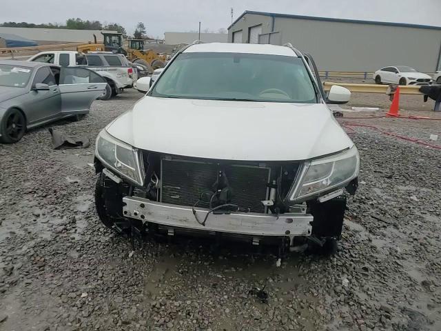 2015 Nissan Pathfinder - Image 14