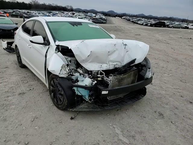 2020 Hyundai Elantra - Image 10