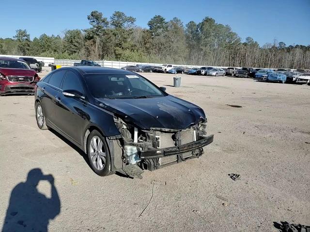 2013 Hyundai Sonata - Image 10