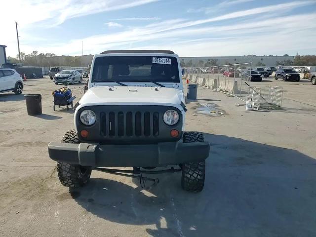 2015 Jeep Wrangler - Image 14
