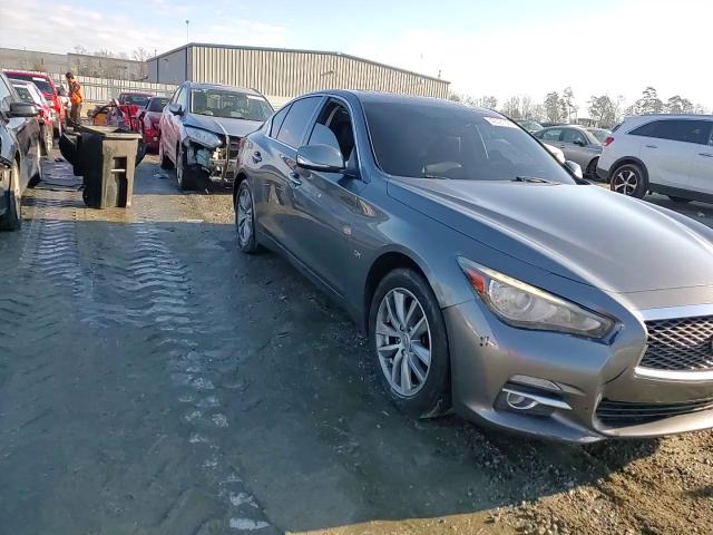 2016 Infiniti Q50 - Image 13
