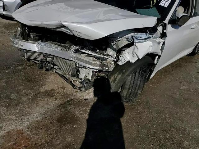 2019 Honda Accord - Image 14
