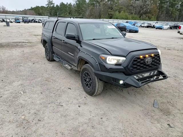 2019 Toyota Tacoma - Image 11