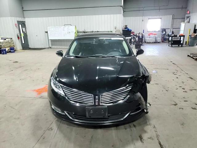 2016 Lincoln MKZ - Image 11