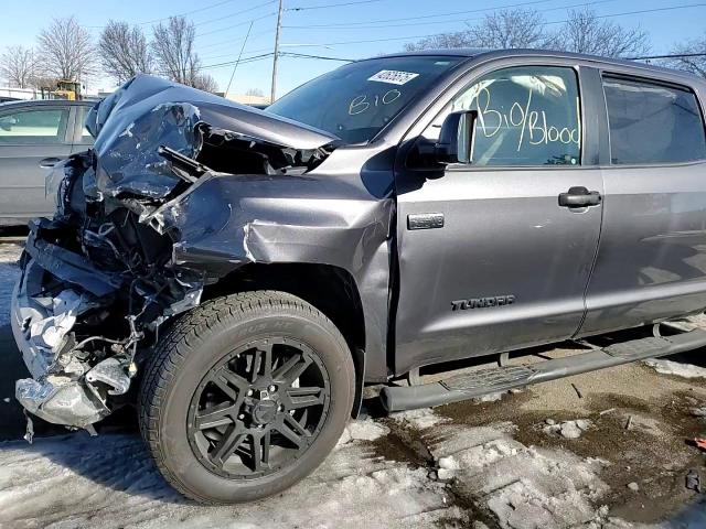 2019 Toyota Tundra - Image 11