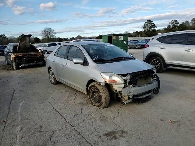 2010 Toyota Yaris - Image 11