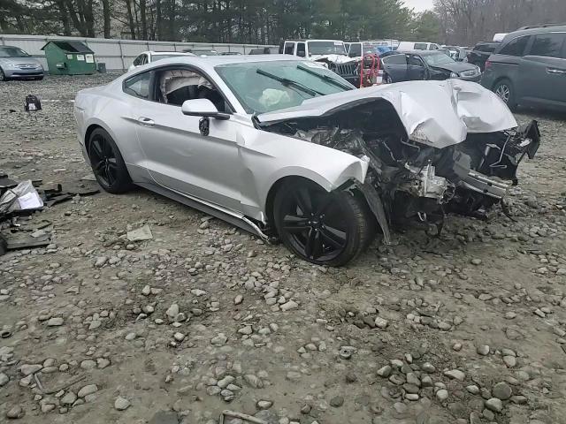 2017 Ford Mustang - Image 10