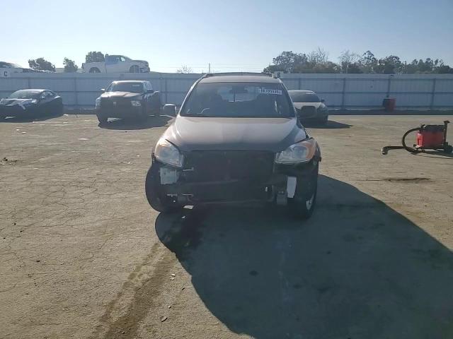 2010 Toyota RAV 4 - Image 12