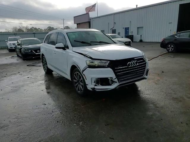 2018 Audi Q7 - Image 15