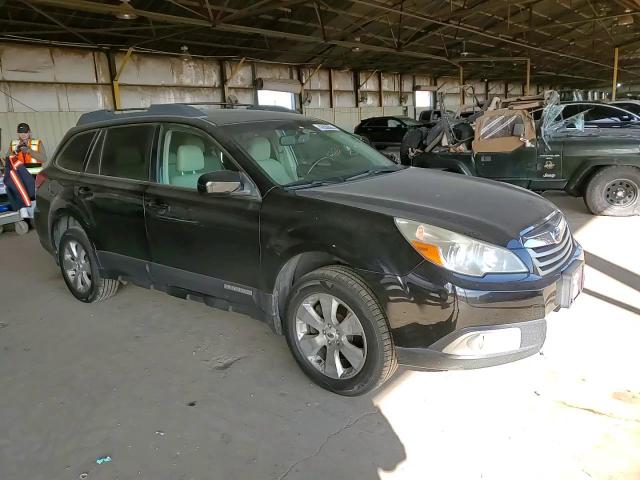2012 Subaru Outback - Image 11