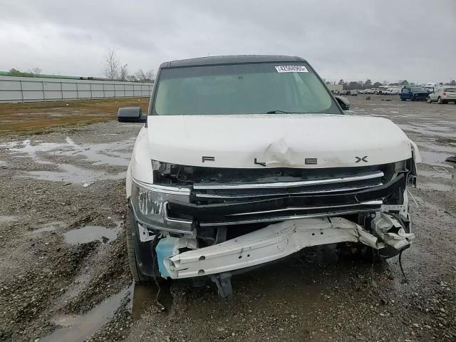 2019 Ford Flex - Image 11