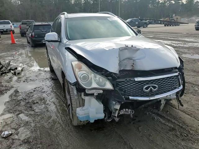 2017 Infiniti QX50 - Image 11