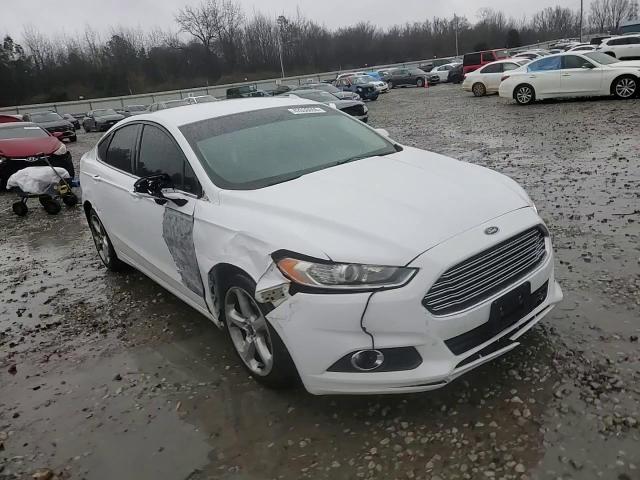 2016 Ford Fusion - Image 11