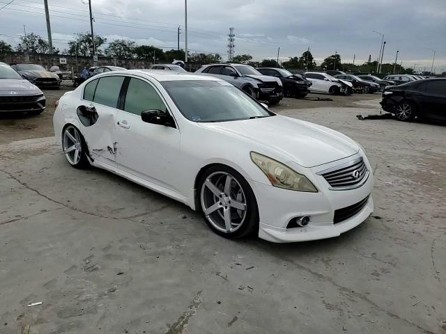 2012 Infiniti G - Image 11