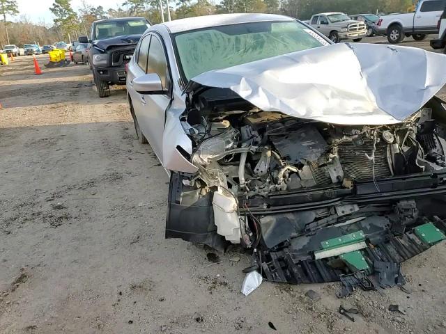 2018 Nissan Sentra - Image 11