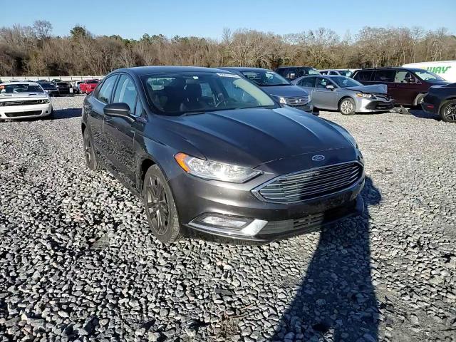 2018 Ford Fusion - Image 13