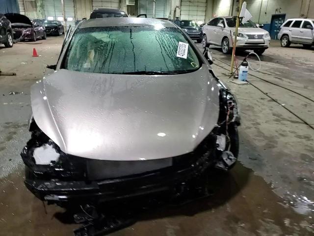 2016 Hyundai Elantra - Image 14