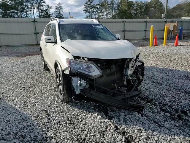2017 Nissan Rogue - Image 11