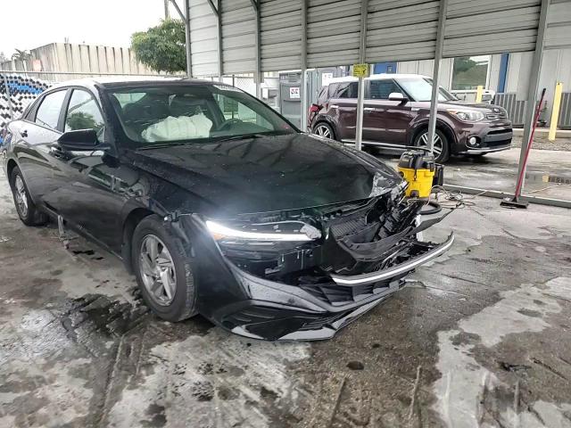 2024 Hyundai Elantra - Image 10