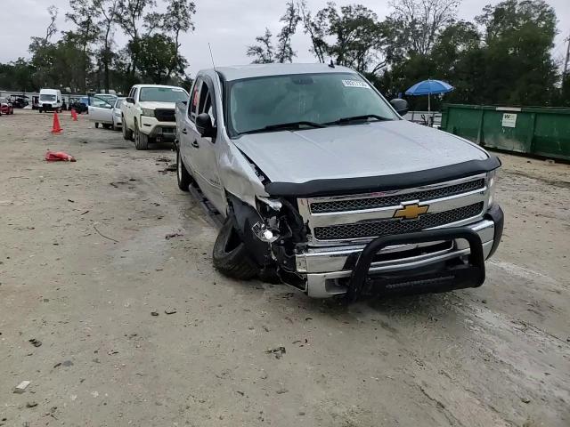 2013 Chevrolet Silverado - Image 13