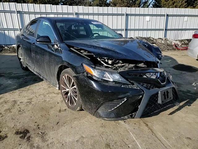 2018 Toyota Camry - Image 11