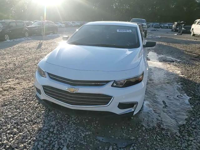 2018 Chevrolet Malibu - Image 11