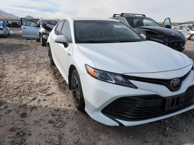 2020 Toyota Camry - Image 10