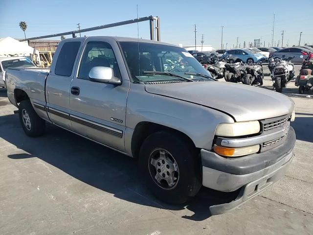 2001 Chevrolet Silverado - Image 10