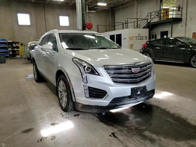 2017 Cadillac XT5 - Image 11